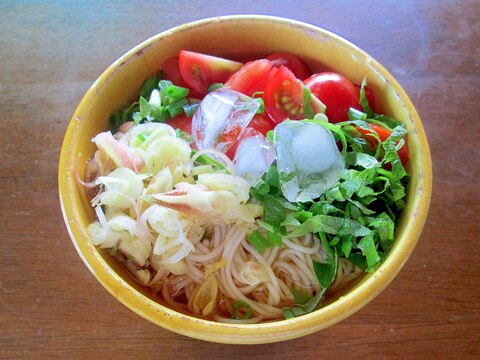 夏のお勧め♪ミョウガとトマトの入ったそうめん